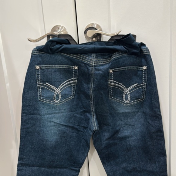 Maternity - Picture 2 of 2